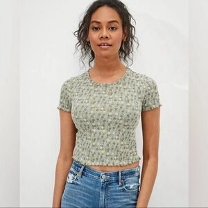 American Eagle Floral Waffle Knit Baby Tee in Green Size S